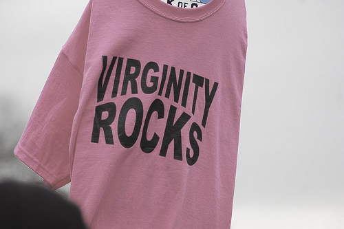 2215057798_618b66986a